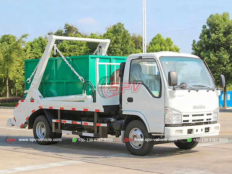 ISUZU 100 Swing Garbage Collection Wagon - Front Right Side